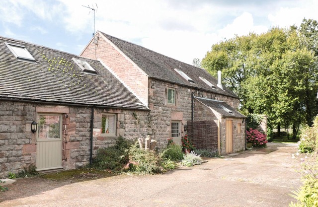 Lee House Cottage, CHEDDLETON