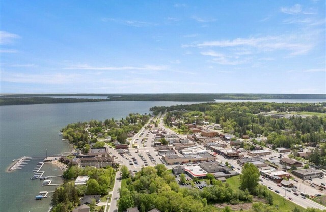 Leech Lake Views | Quaint Stay Near Town & Hiking