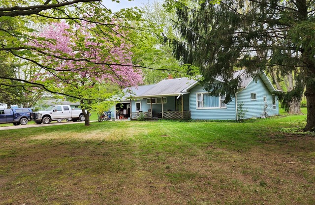 Lefler's Rentals, Bear Lake, stay in the heart of morel mushrooming.