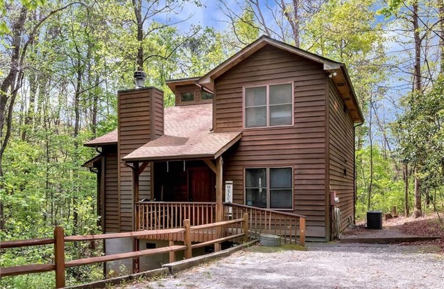 Legacy Lodge-Reduced rate Cabin Near Helen, GA Private Hot Tub, Tubing, hiking