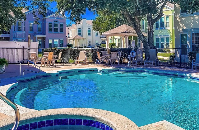 Legacy Villa 2303 - beautiful 1 bedroom 1 bath condo - beachside neighborhood