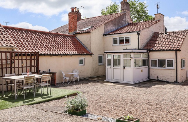 Lena Cottage, KILHAM