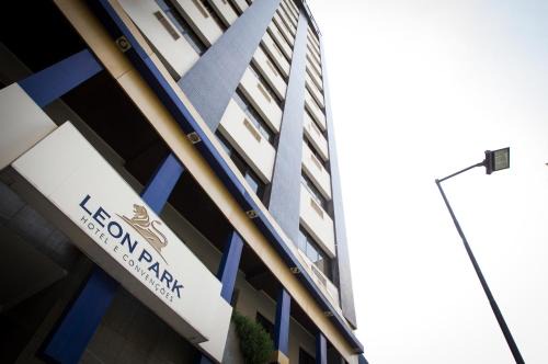 LEON PARK HOTEL e CONVENÇÕES - Melhor Custo Benefício