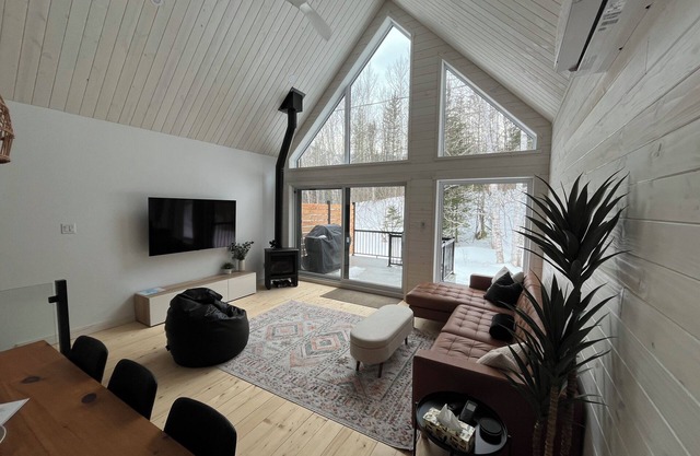 Les 3 versants - Chalet scandinave, construction neuve au Mont-Édouard