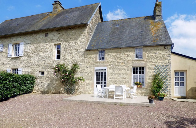 Les Chardonnets by Interhome