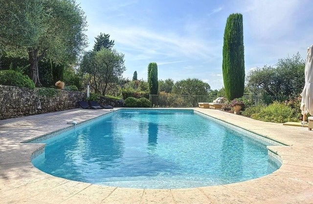Les Cyprès - Splendide Villa proche Valbonne - Piscine - Vue époustouflante