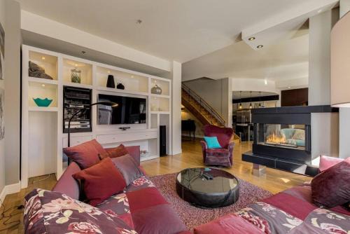 Les Immeubles Charlevoix 371-102