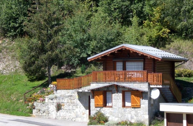LES MELEZES - DOUCY - Gîte