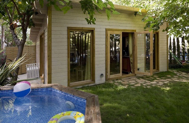 Les Moreres cabane en rondins
