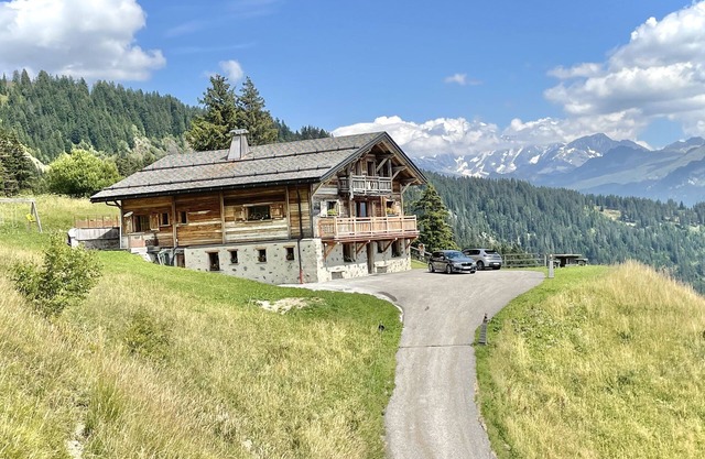 Les Saisies / Chalet HAUT STANDING 15 pers avec SPA Cheminée et vue Mont Blanc