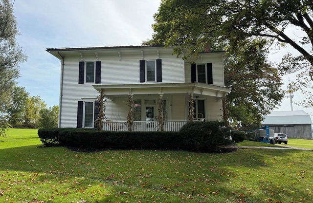 Letchworth View upstairs unit on a historical site sitting on Top of the Valley!