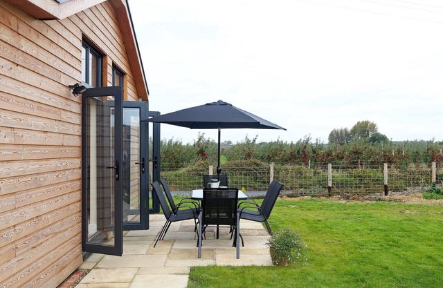 2 bedroom accommodation in Canterbury