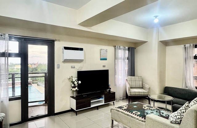 Levi & Moon's The Radiance Manila bay - 2 bedroom & 3 bathrooms