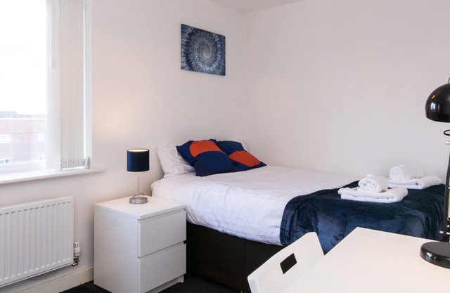 Levon House, Coventry - 2 Bedroom Apartment
