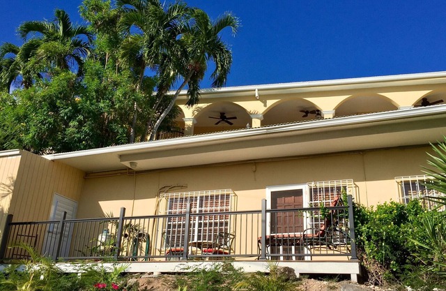 LG 1 Bdrm Apt Services w / séjour comprise