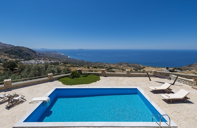 Keramos Villa avec 4 chambres et piscine privée