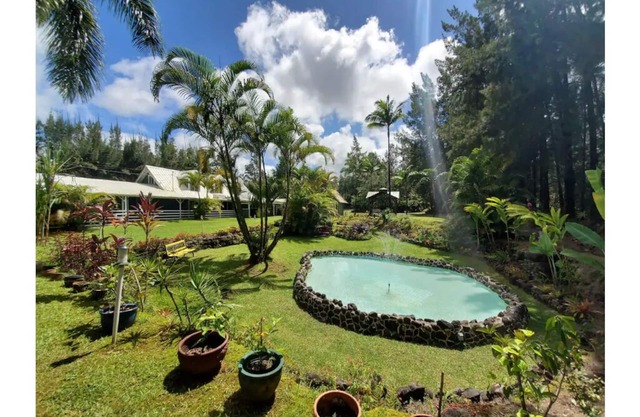 Licensed Bed and Breakfast. Sleeps 30. 8 Bedroom, 8.5 Bathroom