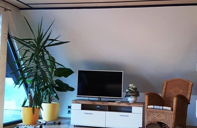 Grenier inondé de lumière (98 m2) avec deux balcons