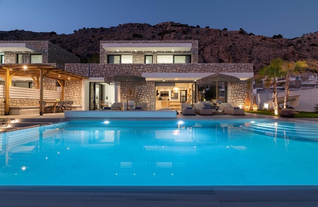 Lido Blue VIlla avec jacuzzi et piscine