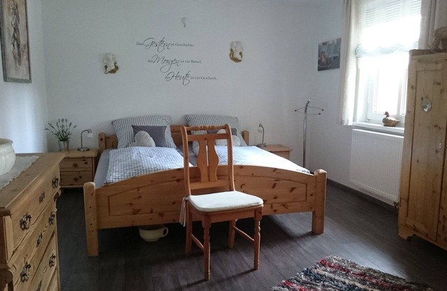 Maison de vacances rénovée avec soin (60 m2) avec balcon terrasse, sauna extérieur et cabine infrarouge