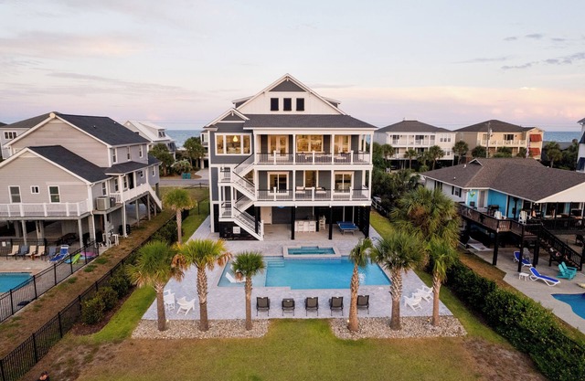 Life Is Grand: Coastal Retreat w/ Pool & Spa