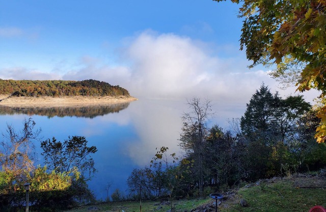 Life is short, make it sweet by the lake - Lakehouse that Sleeps 11 w/ Lakeview