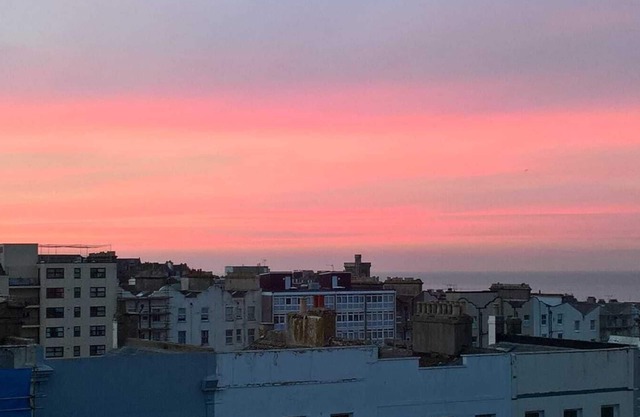 Appartement aéré à 5 minutes de la gare, des commerces et de la mer