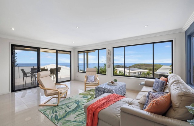 Amazing Ocean Views, Affordable Family Holiday, Pet-Friendly