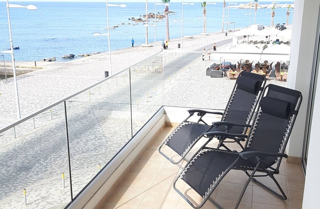 Seaside Luxury Apartment Lighthouse 47