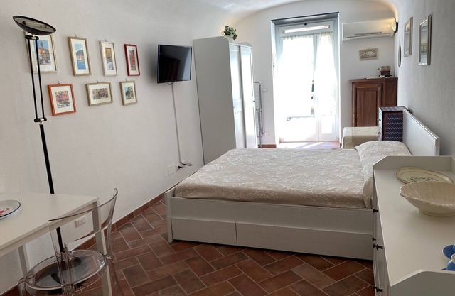 Liguria Holidays - "monolocale di Charme" Delizioso Dietro al Porticciolo