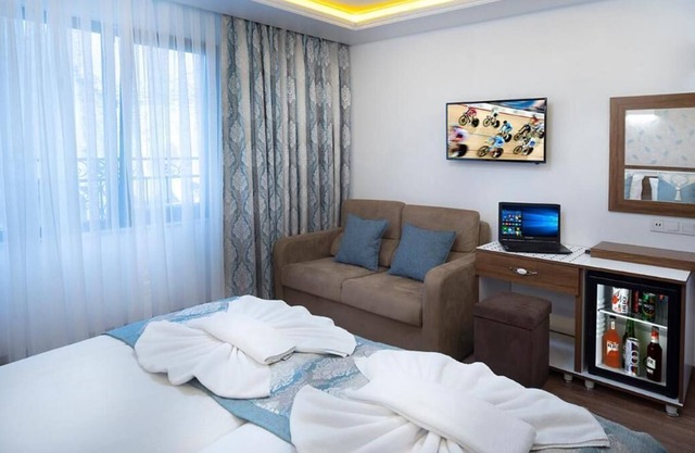 Lika Hotel - Chambre Double ou Lits Jumeaux Supérieure - Luxe dans le Centre d'Istanbul