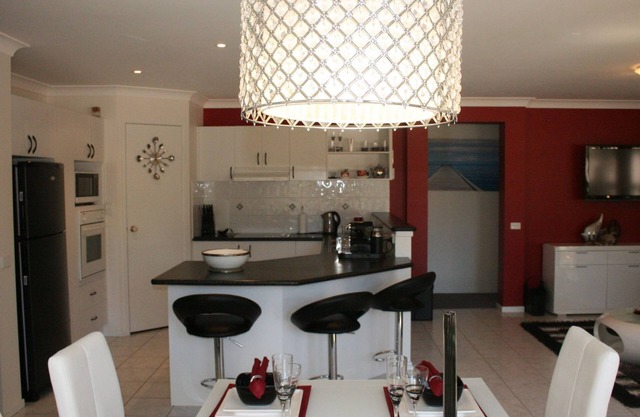 LILLI PILLI SUBLIME BEACH HOUSE NSW