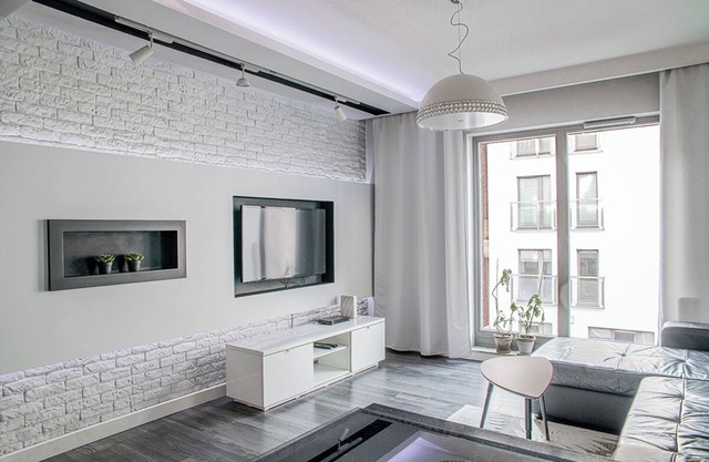 Lily Apart - Waterlane Pool & Gym