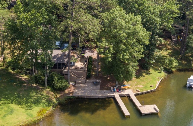 Lily Pad at Lake Martin | 4 Bed, 2 Bath