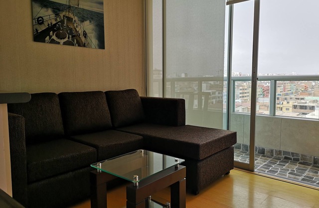 LIMA FLAT 8 1D ENTRE L'AÉROPORT ET MIRAFLORES