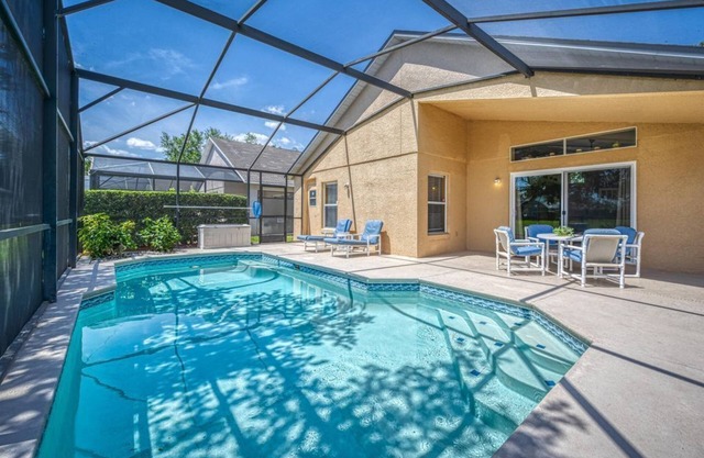 Lake Berkley 3BR Home | Private Pool & Resort Amenities – Close to Disney & Attractions