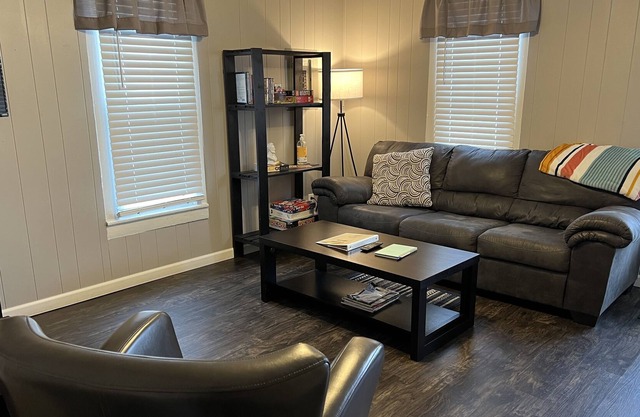 Tout de suite I-55; 50 miles au nord de St Louis 2-BR