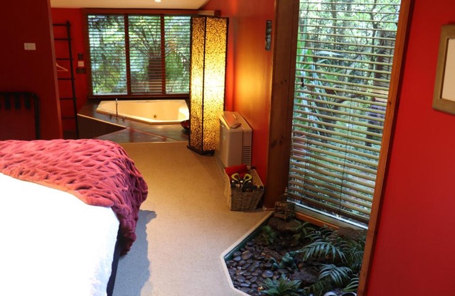 Linden Gardens Rainforest Retreat