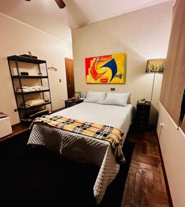 Lindo Studio em Casa de Alto Padrão Jd Marajoara