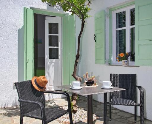 Liogerma Cottage