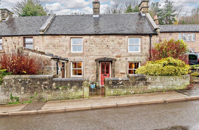 Lion Cottage - Deux Chambres Maison, Couchages 4