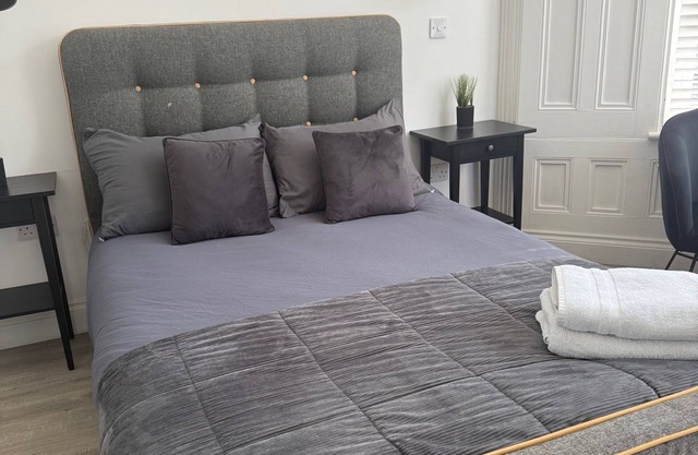 Little Flat weston-Super-Mare