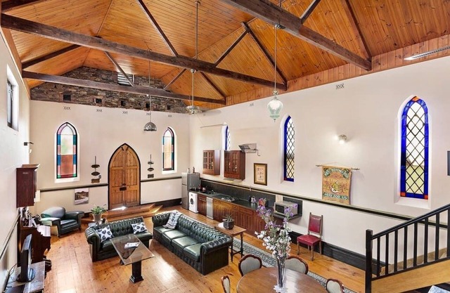 Petit Glory Guest House Circa 1885