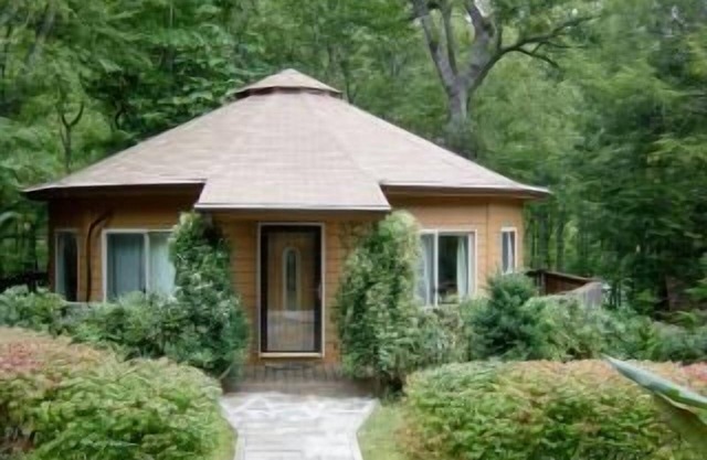 petite maison ronde