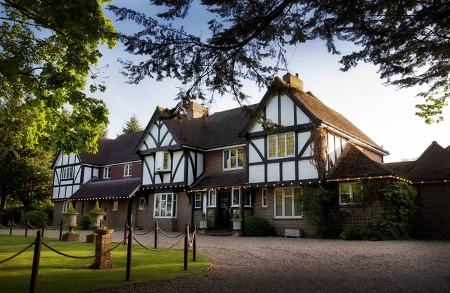 Little Silver Country Hotel