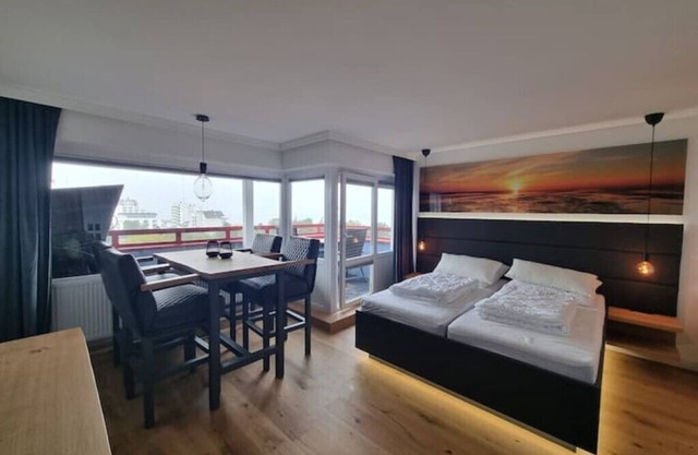 Little Skysuite W 94