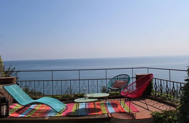 Villa EN MER Avec Jardin ET Piscine Villa en Bord de mer Avec Piscine