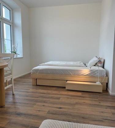 Living 7 Apartments