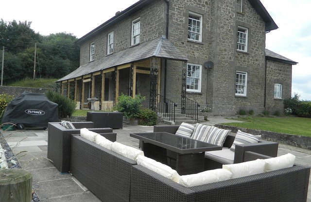 Logement de 5 chambres à Hundred House, près de Llandrindod Wells