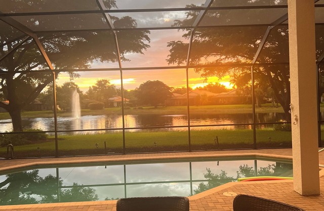 Located in Estero in community of Belle Largo -Pool -Lake 4 mi to Coconut Point